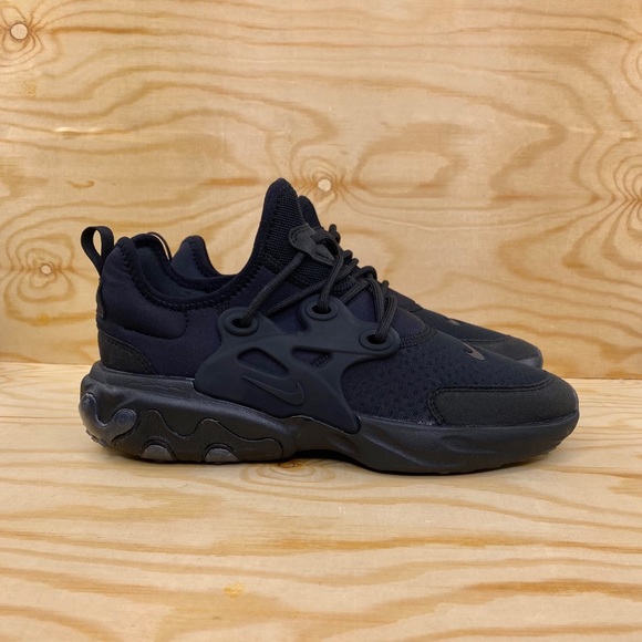 Nike React Presto Triple Black (GS) Athletic Shoes - Picture 3 of 7